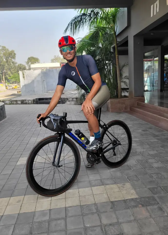 Anant Singh Mehra on his Giant TCR 2